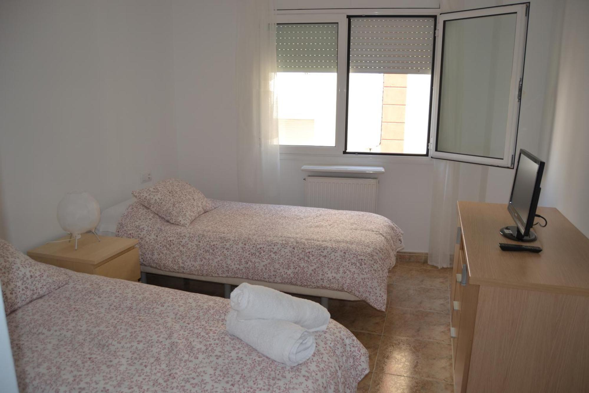 Apartments Figueres Figueres  Exterior photo